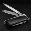 Victorinox Classic SD Brilliant Carbon -Nitecore || Fenix Officials BMC 0622190.6 17260.1671205777.1280.1280 53365.1671207044