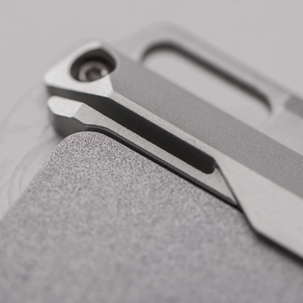 Dango M1 Maverick Rail Wallet 14 Dango M1 Maverick Rail Wallet - Image 12