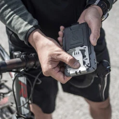 Dango S1 Stealth Phone Pocket + MT03 Bundle -Nitecore || Fenix Officials DGO S1 STL PHONEMT03det10 53884.1640088680