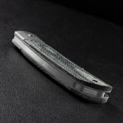 Rough Rider APTA Folder Micarta 13 Rough Rider APTA Folder Micarta -Nitecore || Fenix Officials RR2285.3 41261.1665657586.1280.1280 73334.1665755525