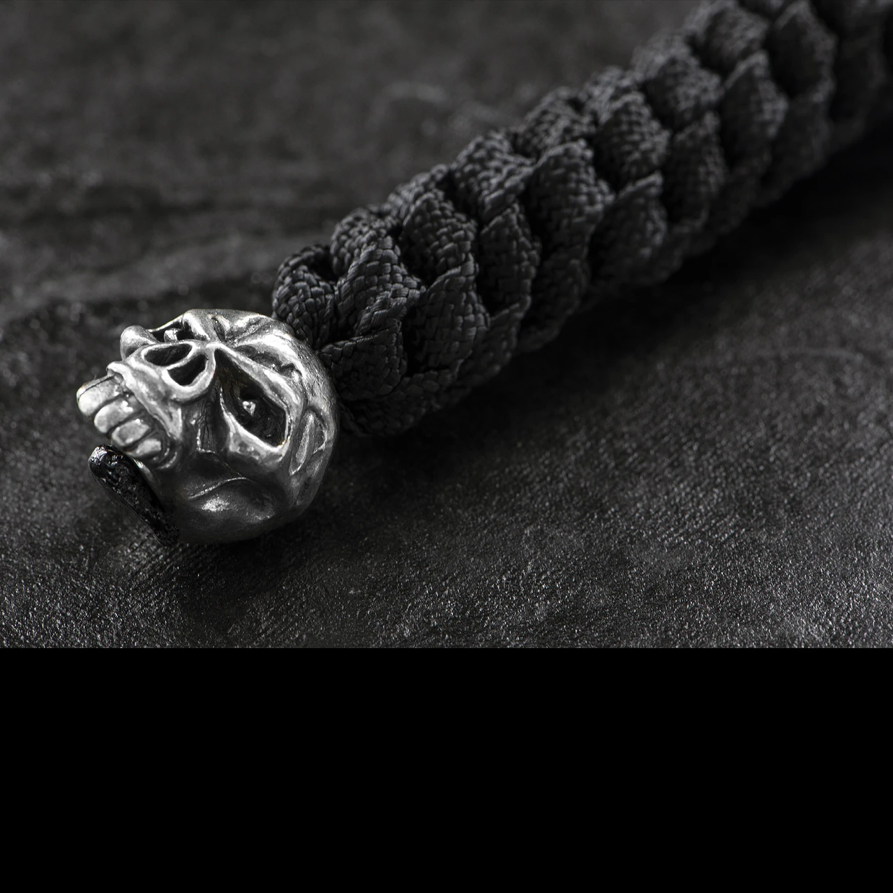 Schmuckatelli Emerson Lanyard 5 Schmuckatelli Emerson Lanyard - Image 3