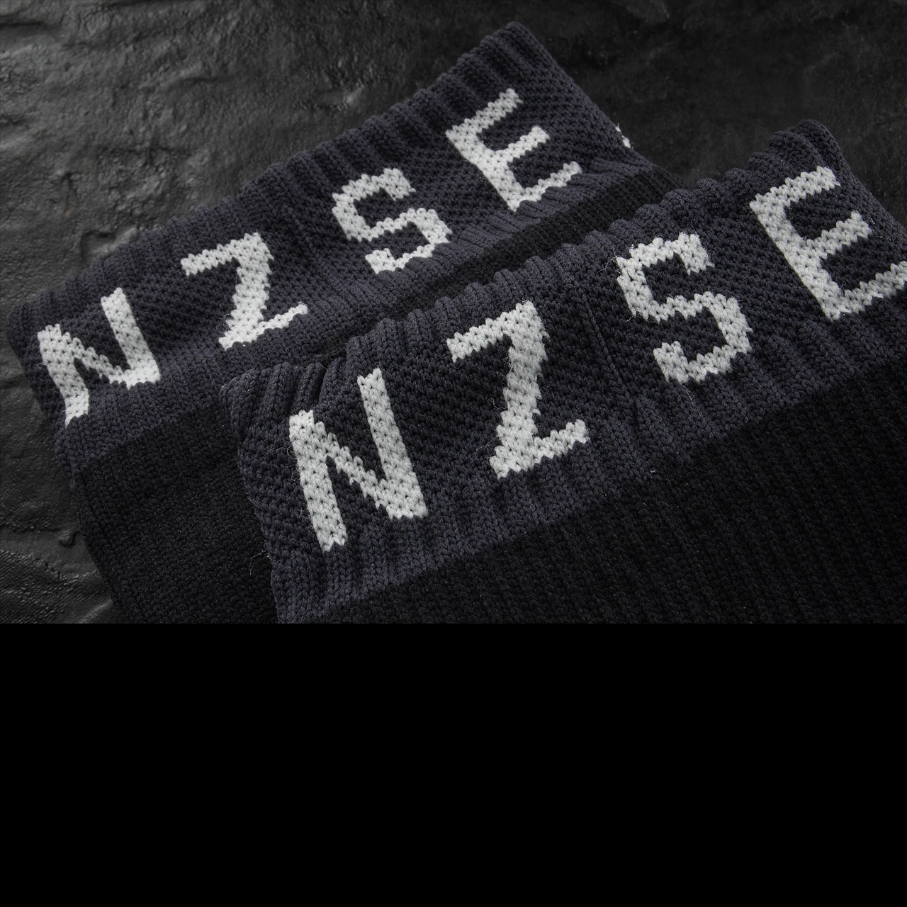 Sealskinz Waterproof Extreme Cold Weather Mid Length Sock 3 Sealskinz Waterproof Extreme Cold Weather Mid Length Sock