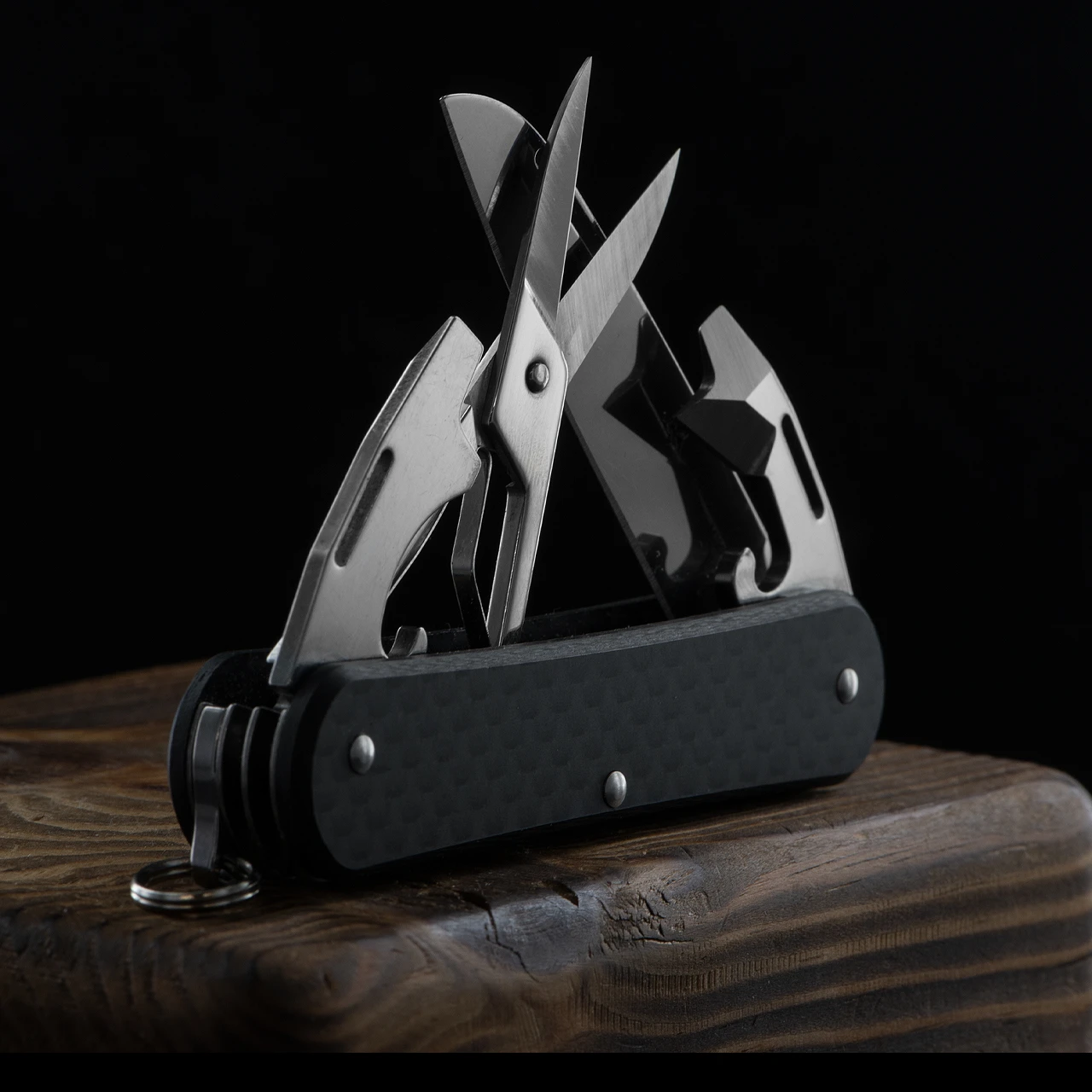 Fox Vulpis 4 Scissor Carbon Fibre Penknife 7 Fox Vulpis 4 Scissor Carbon Fibre Penknife - Image 5